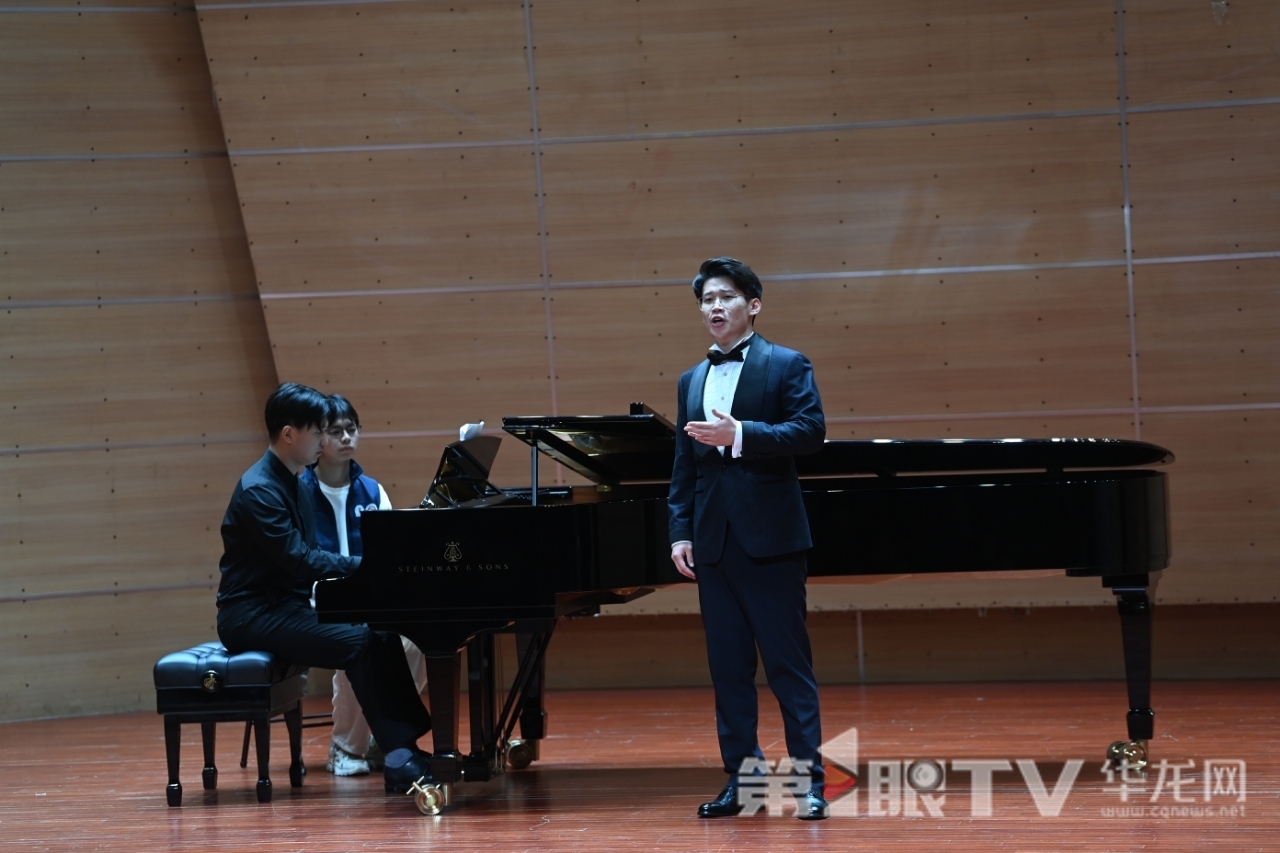 音乐会现场。记者 秦思思 摄