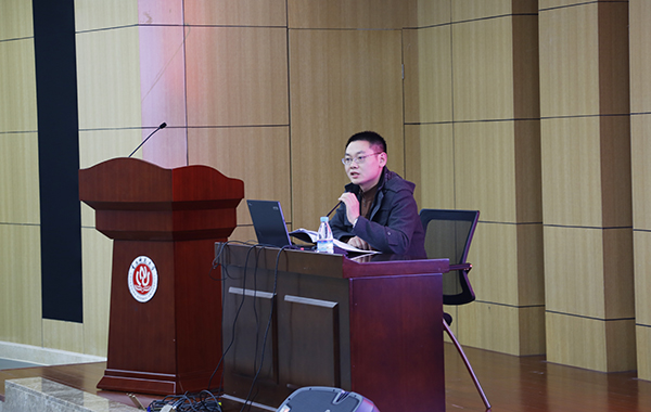 重庆第二师范学院严国华发言